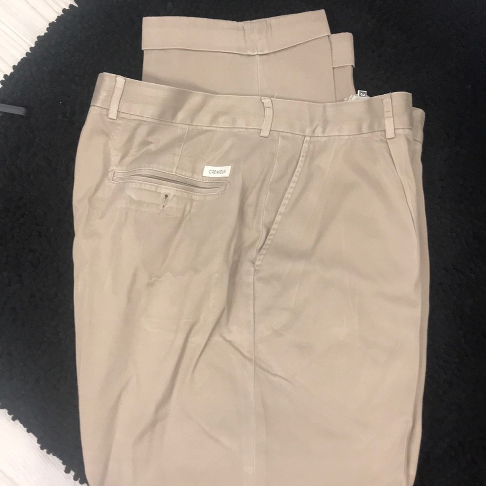 Men’s Khaki Pants